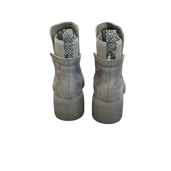 Qupid Light Tan Ankle Boots Platform Size 7 Faux Suede - Picture 2 of 5